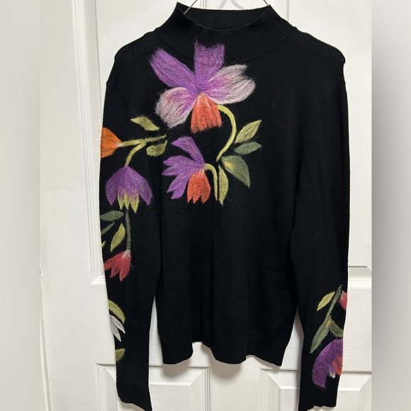 Cabo Sweaters - Vintage CABO Floral Embroidered Black Sweater 80s 90s